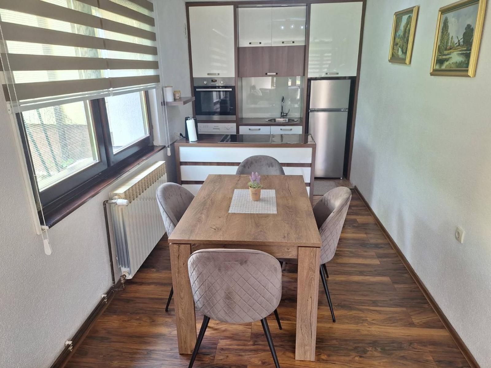 Apartman Kovaci SJJ Exterior foto